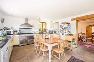 Kitchen / Breakfast Room- click for photo gallery